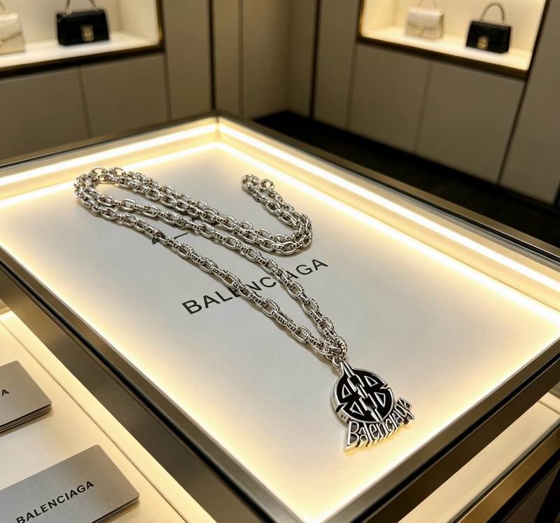 Balenciaga Necklace 06yxs35